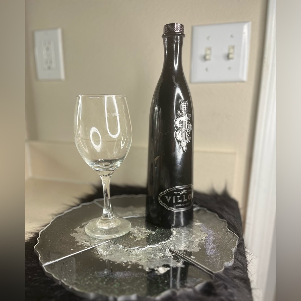 🎁Black Luxury Silver Leaf resin coaster set - Gift